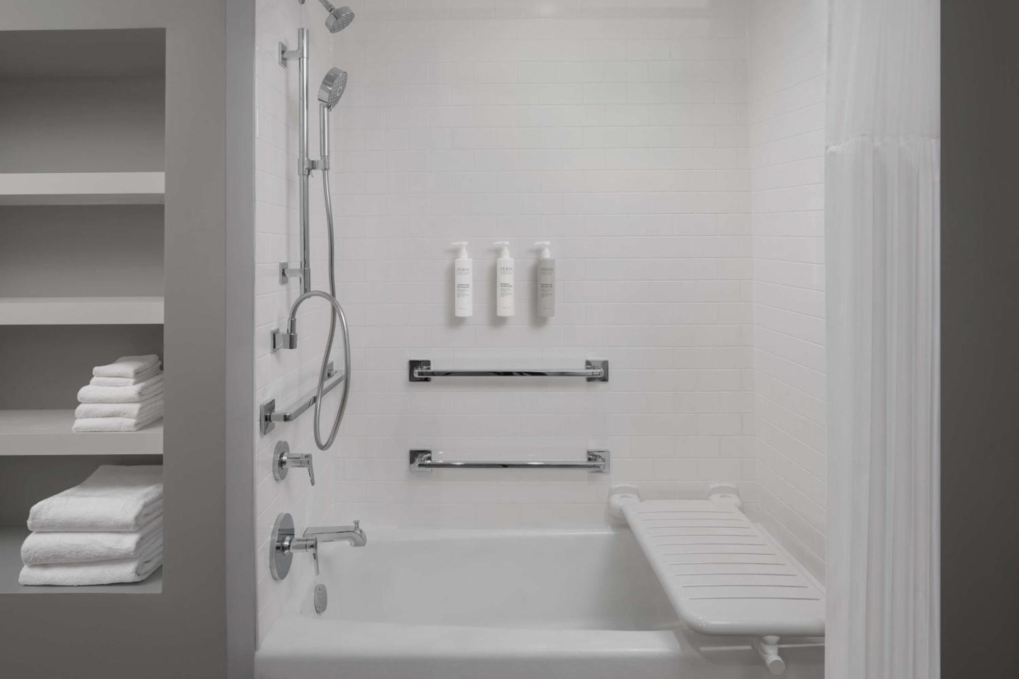 Homewood Suites By Hilton Grand Prairie At Epiccentral Bagian luar foto