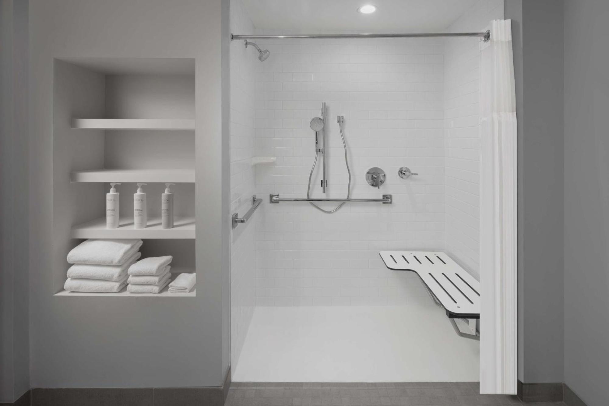 Homewood Suites By Hilton Grand Prairie At Epiccentral Bagian luar foto