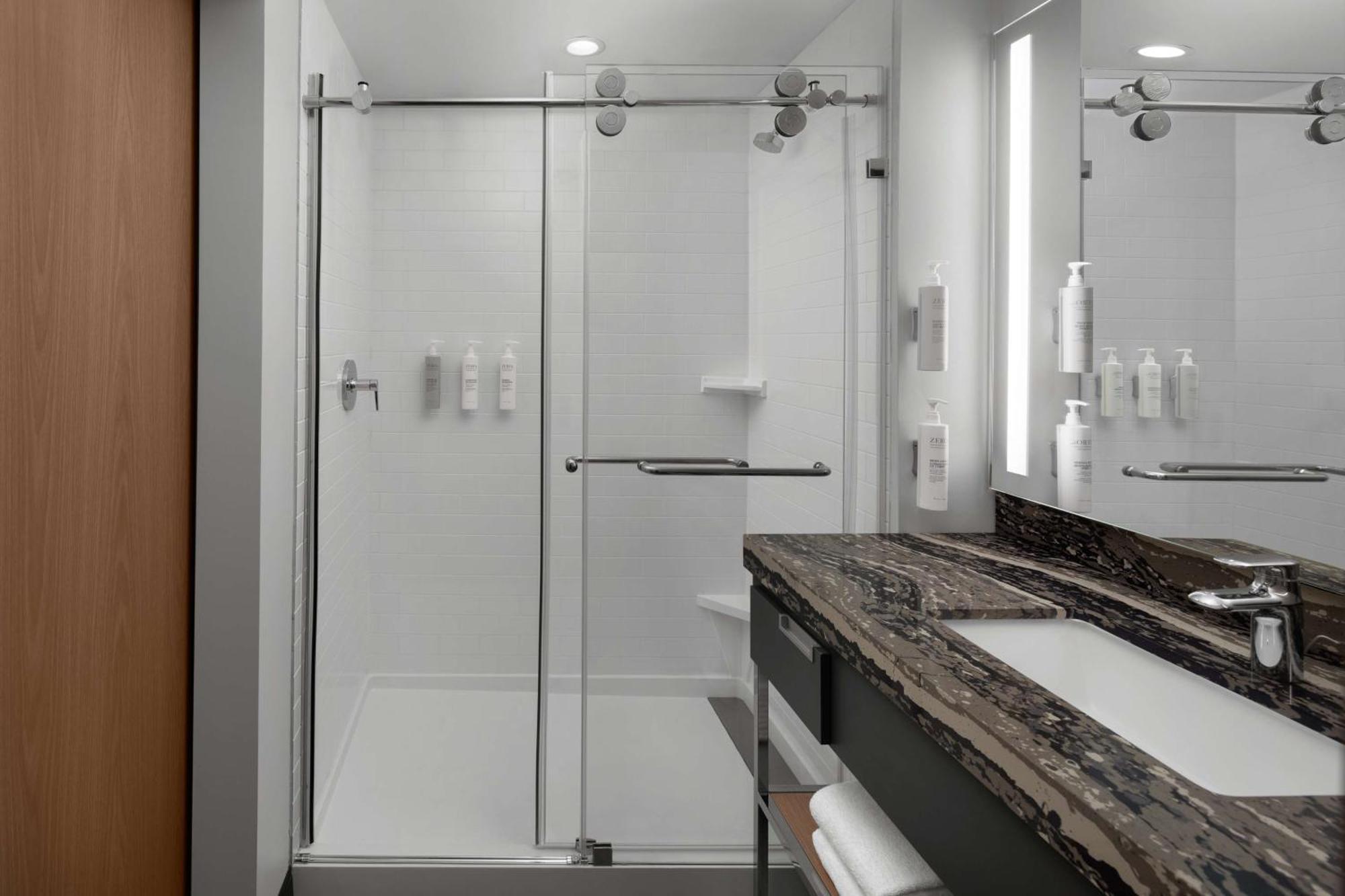 Homewood Suites By Hilton Grand Prairie At Epiccentral Bagian luar foto