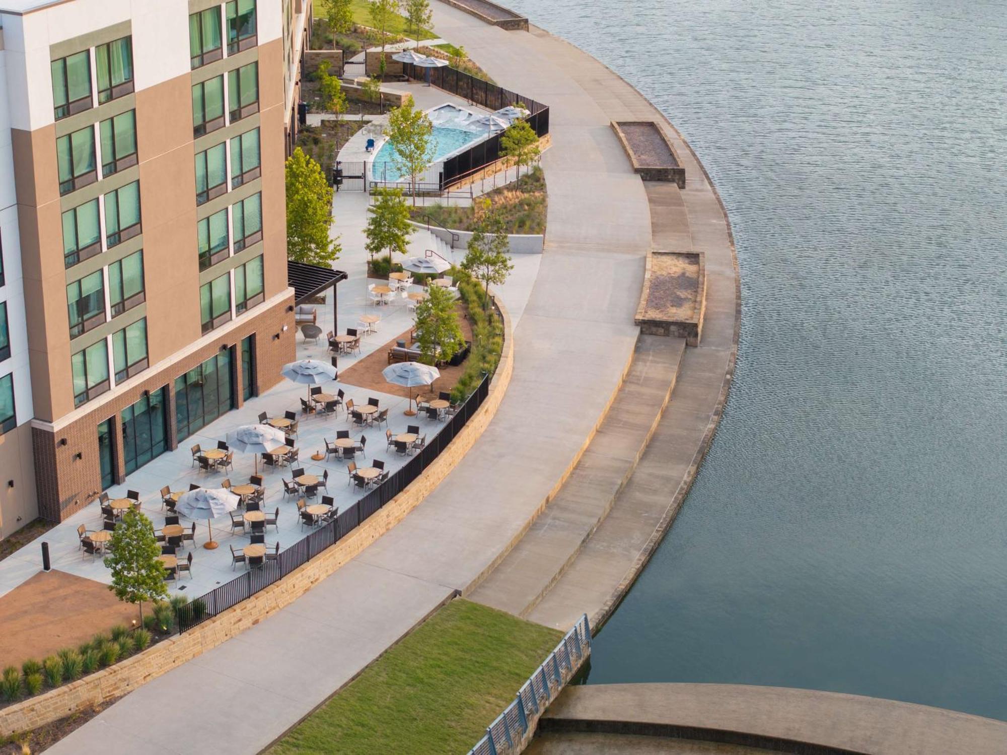 Homewood Suites By Hilton Grand Prairie At Epiccentral Bagian luar foto